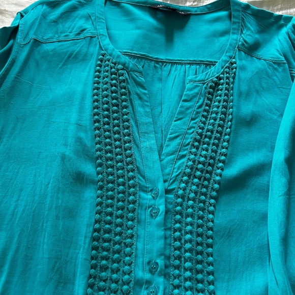 NEW PHOTOS! TUNIC, LINEN BLEND, COLOUR: MERMAID, SIZE 24, FRONT EMBROIDERY DETAI - Picture 1 of 12